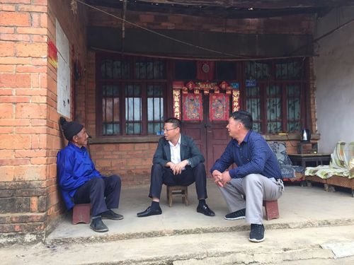 mmexport1495867377990